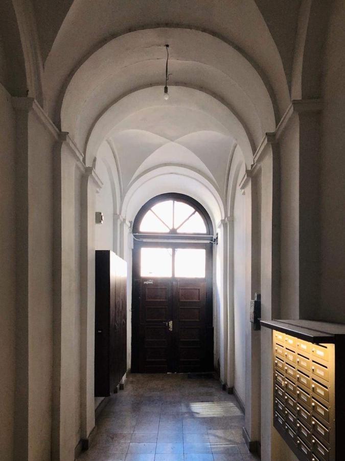 Cozy Studio Flat In The Heart Of Будапешт Экстерьер фото